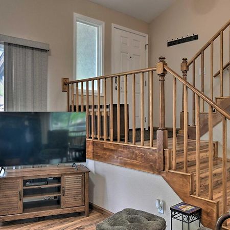 فيلا Pet Friendly Anchorage Retreat With Deck And Yard المظهر الخارجي الصورة